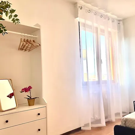 Landi 10 - 2 Camere, Parcheggio, Ascensore, Vicino Al Centro 公寓 *