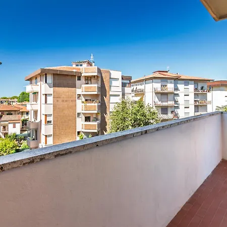 Апартаменты Lnd 10- 2 Camere, Parcheggio, Ascensore, Vicino Al Centro Пиза
